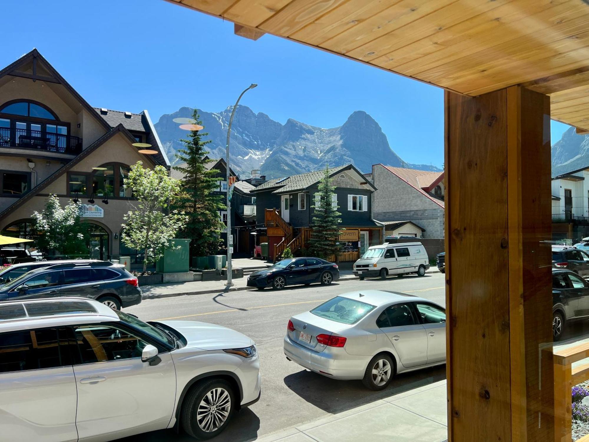 Special! New Downtown Mtn View Free Parking 2b&2b Apartment *