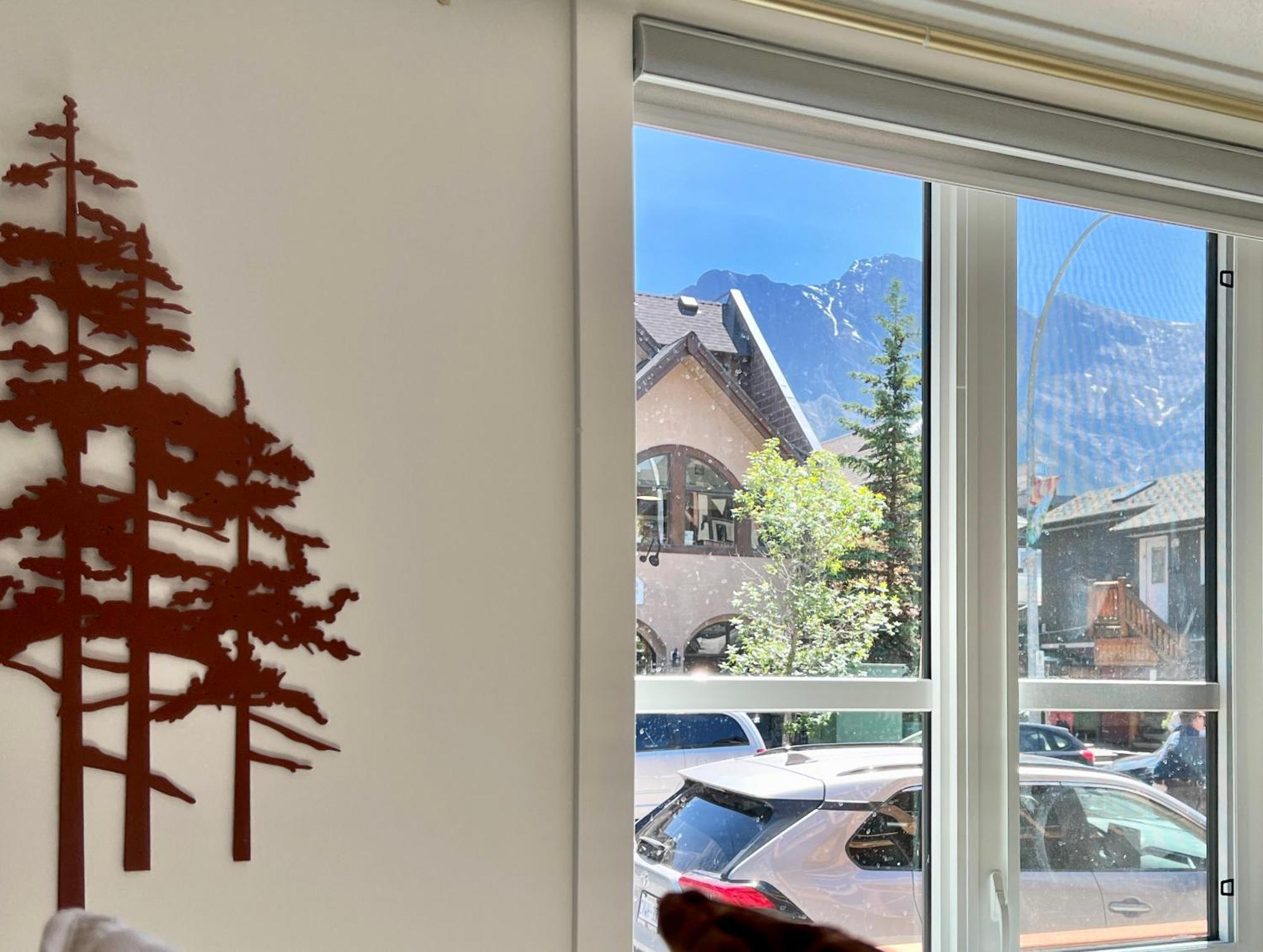 Special! New Downtown Mtn View Free Parking 2b&2b Canmore